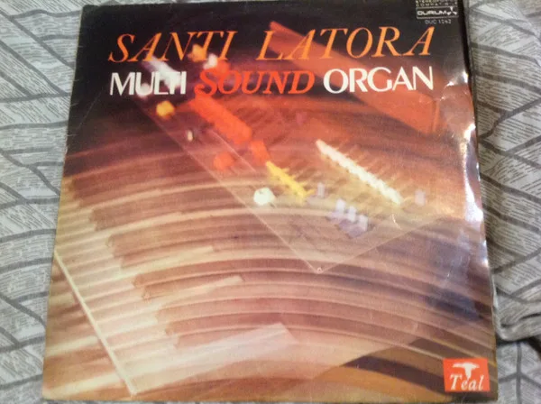 Capa de Santi Latora — Multi Sound Organ