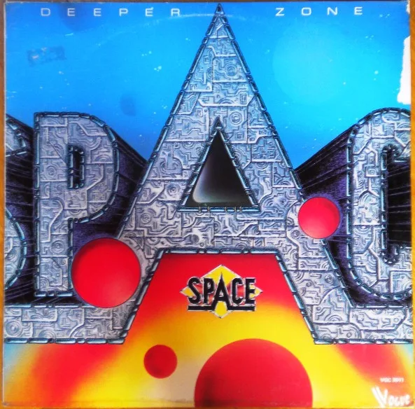 Capa de Space — Deeper Zone