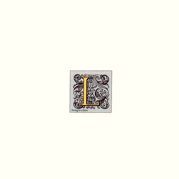 Capa de Living In A Box — Love Is The Art