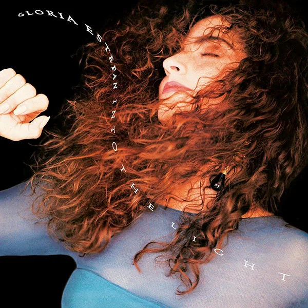 Capa de Gloria Estefan — Into The Light