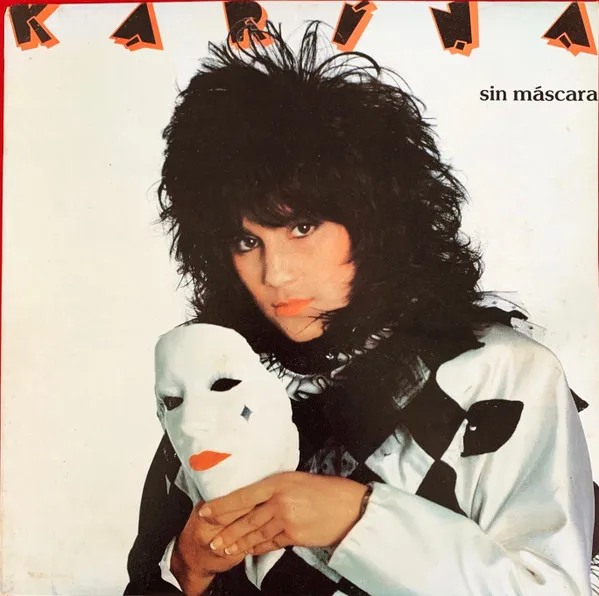 Capa de Karina  — Sin Máscara