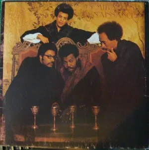 Capa de The Miracles — Renaissance