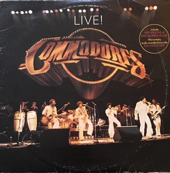Capa de Commodores — Live!