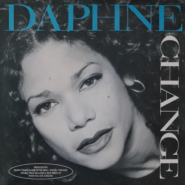 Capa de Daphne — Change