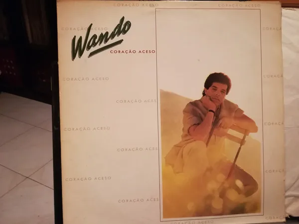 Capa de Wando — Coração Aceso