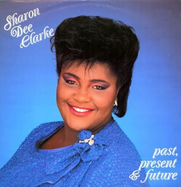 Capa de Sharon Dee Clarke — Past, Present & Future