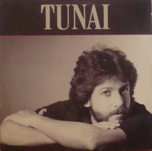 Capa de Tunai — Tunai