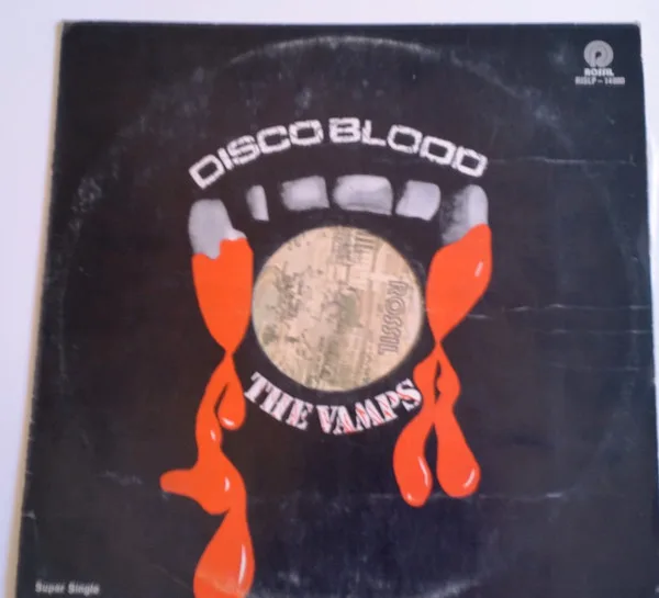 Capa de Vamps, The — Disco Blood