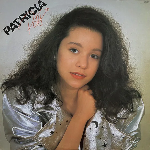 Capa de Patrícia* — Paty