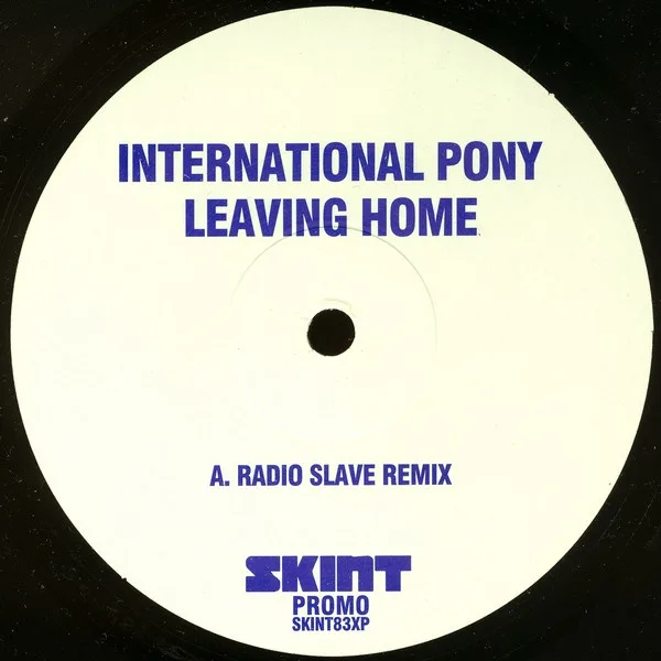 Capa de International Pony — Leaving Home