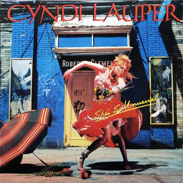 Capa de Cyndi Lauper — She's So Unusual