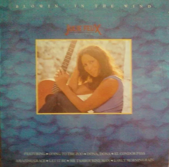 Capa de Julie Felix — Blowin' In The Wind