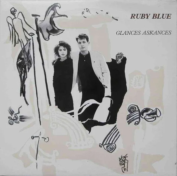 Capa de Ruby Blue — Glances Askances