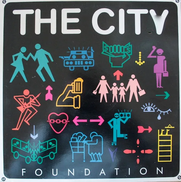 Capa de The City (2) — Foundation