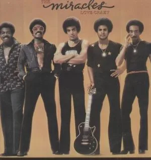 Capa de The Miracles — Love Crazy