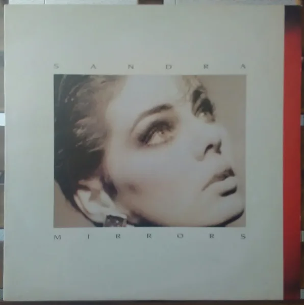 Capa de Sandra — Mirrors
