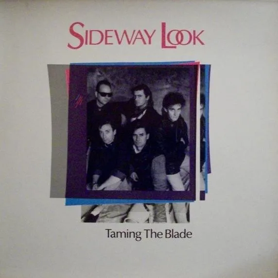 Capa de Sideway Look — Taming The Blade