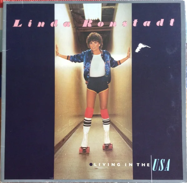 Capa de Linda Ronstadt — Living In The USA