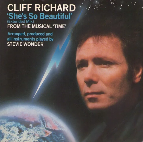 Capa de Cliff Richard — She's So Beautiful