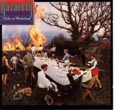 Capa de Nazareth — Malice In Wonderland