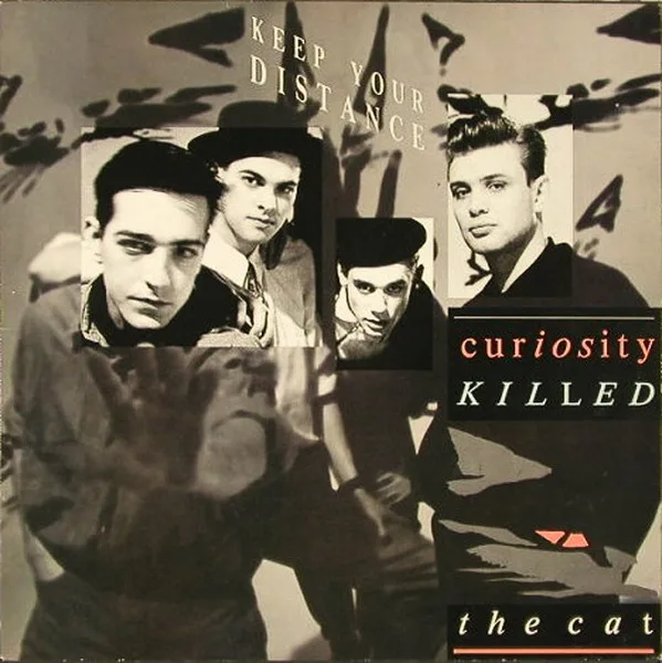 Capa de Curiosity Killed The Cat — Keep Your Distance
