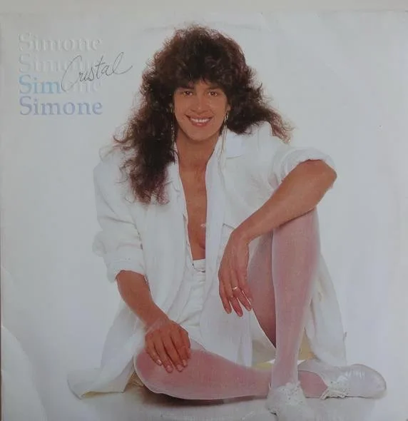 Capa de Simone — Cristal