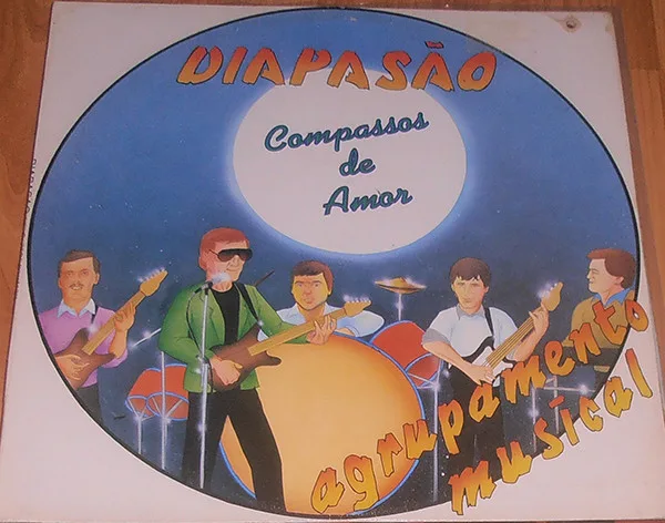 Capa de Diapasão* — Compassos De Amor