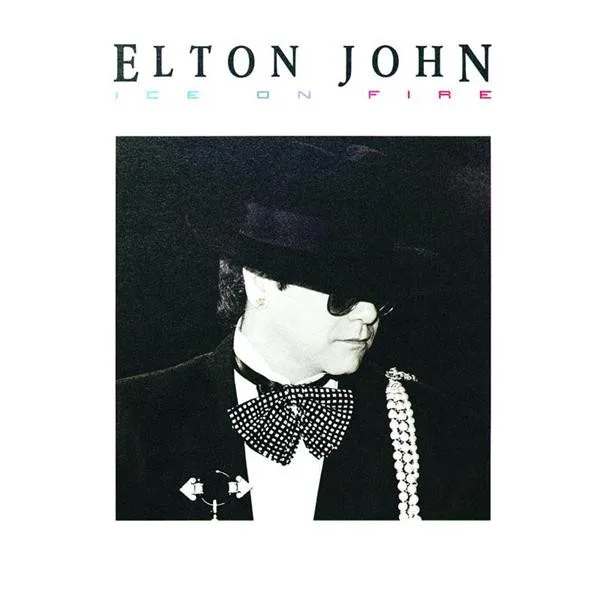 Capa de Elton John — Ice On Fire