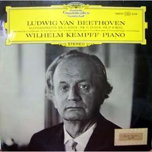 Capa de Ludwig van Beethoven — Wilhelm Kempff