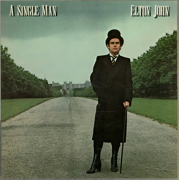 Capa de Elton John — A Single Man