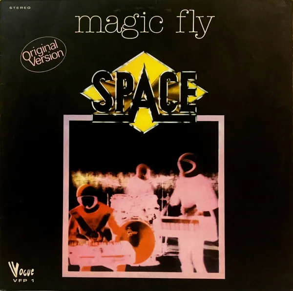 Capa de Space — Magic Fly