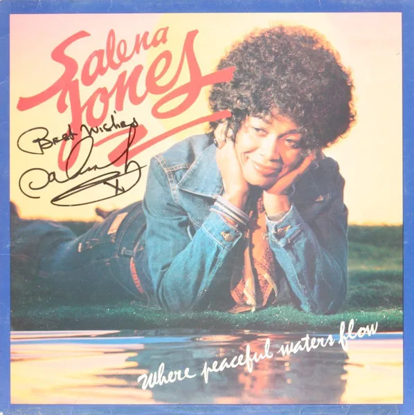 Capa de Salena Jones — Where Peaceful Waters Flow