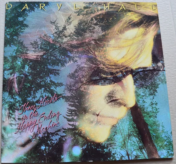 Capa de Daryl Hall — Three Hearts In The Happy Ending Machine