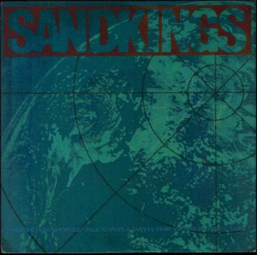 Capa de Sandkings — All's Well With The World