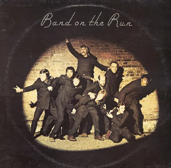 Capa de Paul McCartney & Wings* — Band On The Run