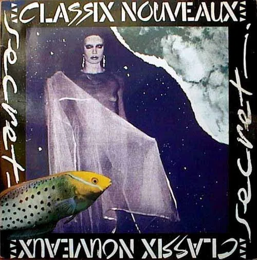 Capa de Classix Nouveaux — Secret