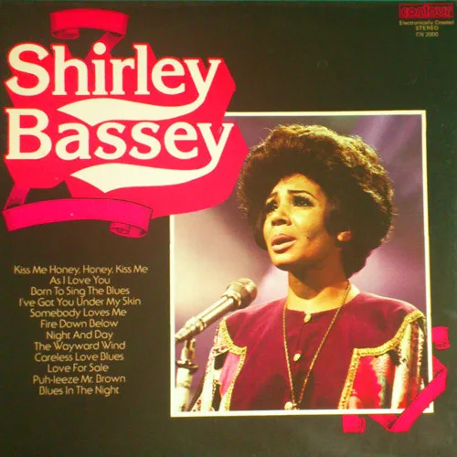 Capa de Shirley Bassey — Shirley Bassey