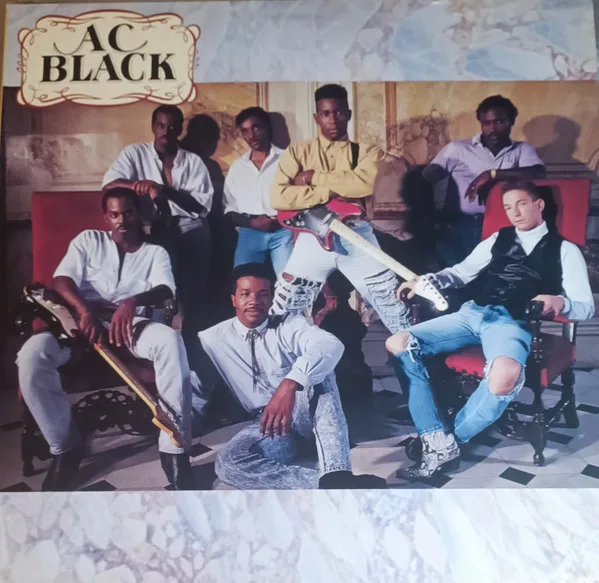 Capa de AC Black — AC Black