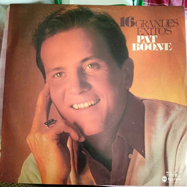 Capa de Pat Boone — 16 Grandes Exitos