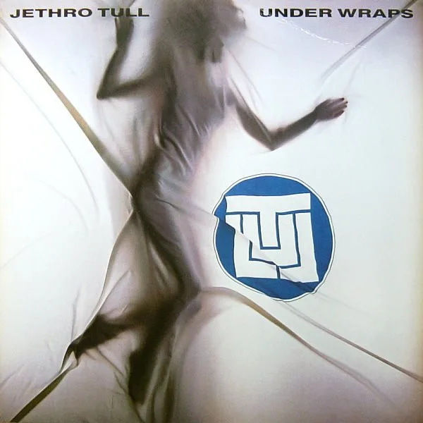 Capa de Jethro Tull — Under Wraps