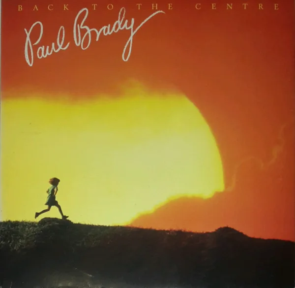 Capa de Paul Brady — Back To The Centre