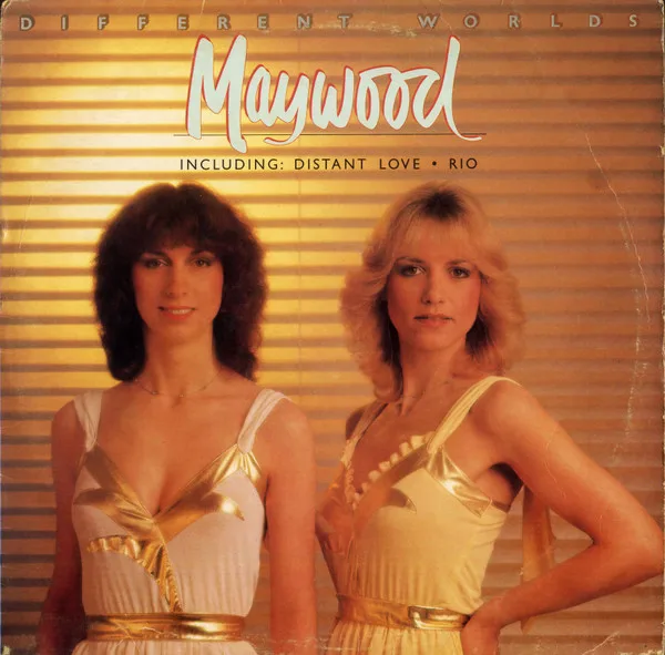 Capa de Maywood — Different Worlds