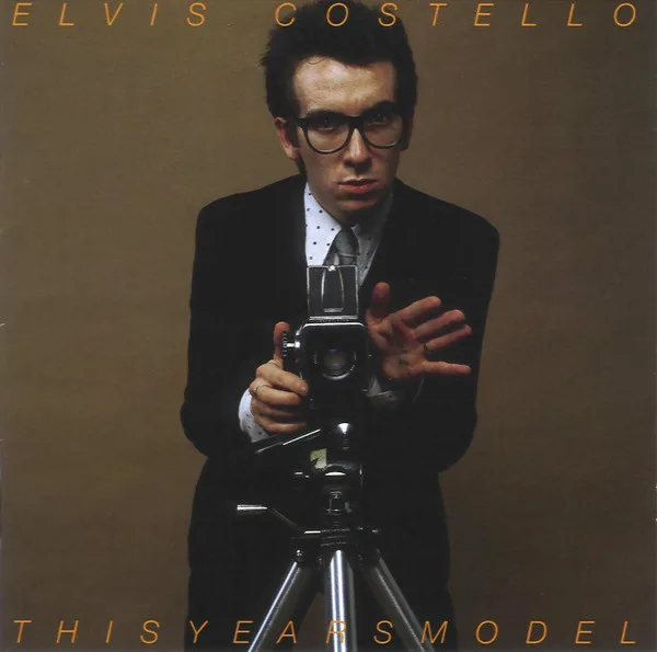 Capa de Elvis Costello — This Years Model