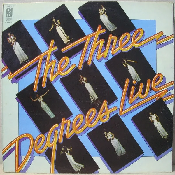 Capa de The Three Degrees — The Three Degrees Live
