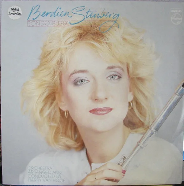 Capa de Berdien Stenberg — Rondo Russo