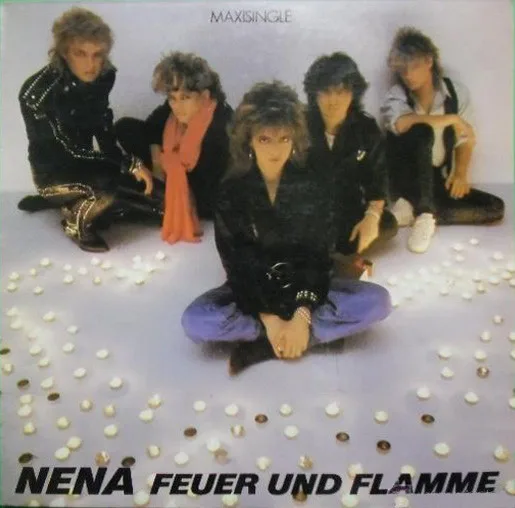 Capa de Nena — Feuer Und Flamme