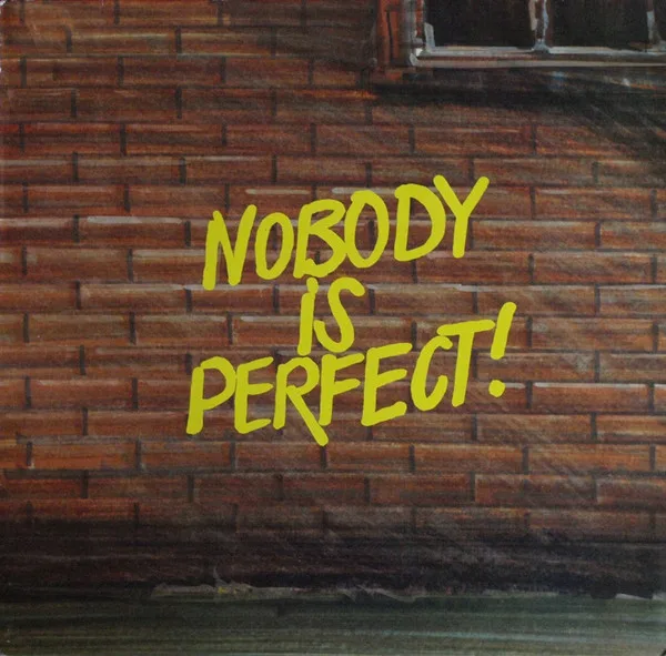 Capa de BBS Big Band — Nobody Is Perfect!