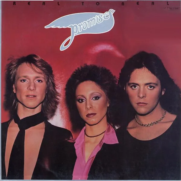 Capa de Promises — Real To Real
