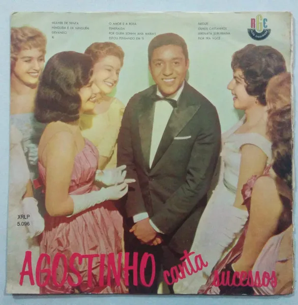 Capa de Agostinho* C/ Simonetti* E Orq. RGE* — Agostinho Canta Sucessos