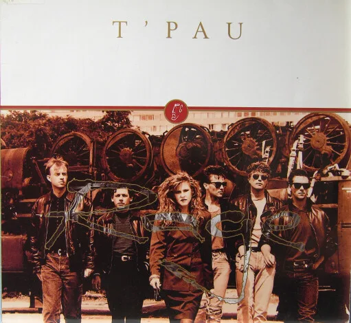 Capa de T'Pau — Rage